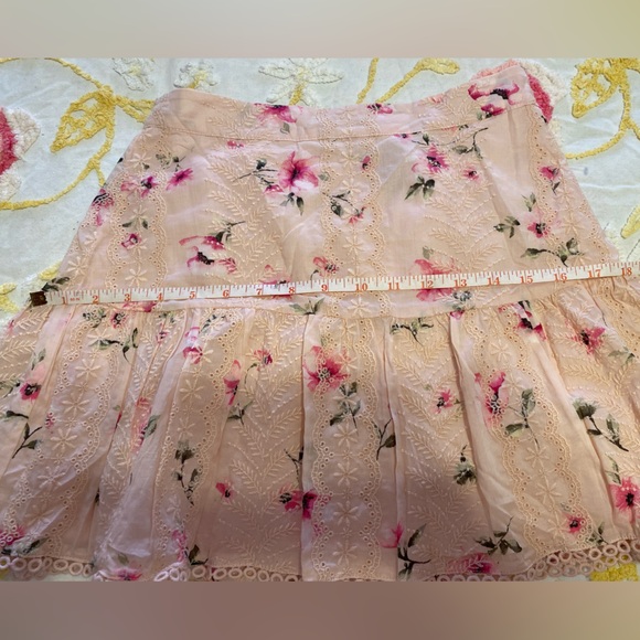 Forever 21 Pink Floral Skirt Set - Picture 11 of 12